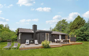 Awesome Home In Glesborg With Wifi